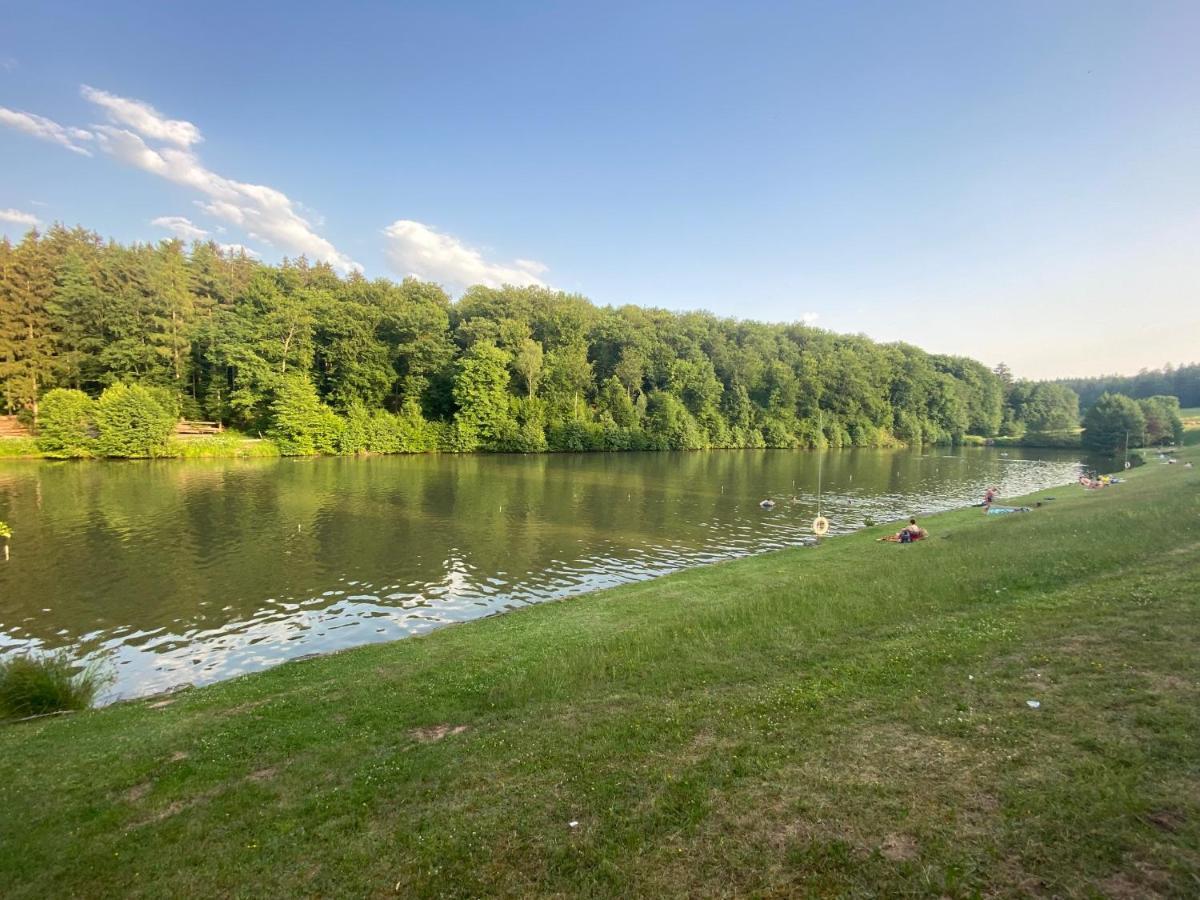 Pension-Ferienwohnung Liesbachtal Direkt Am Waldrand Bayerische Rhoen Schonau an der Brend Luaran gambar