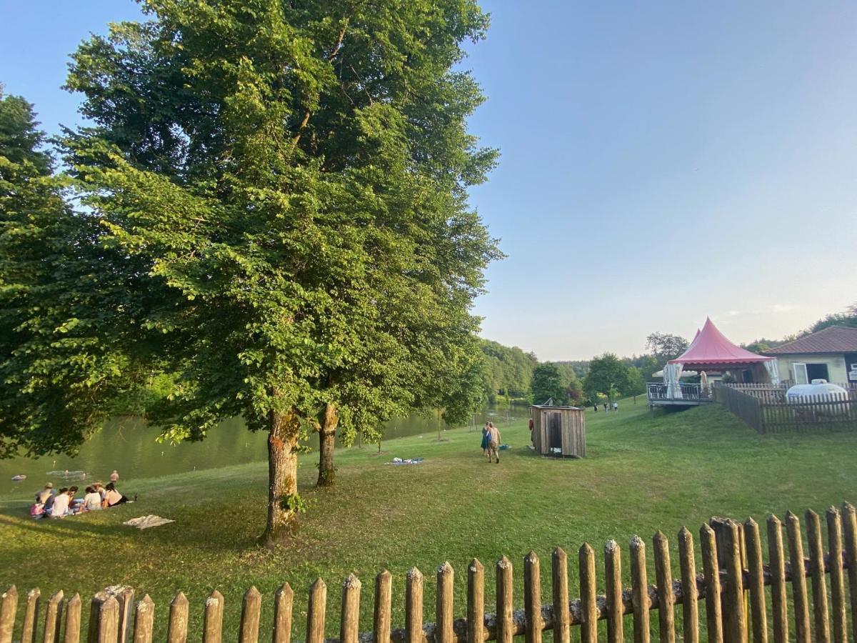 Pension-Ferienwohnung Liesbachtal Direkt Am Waldrand Bayerische Rhoen Schonau an der Brend Luaran gambar